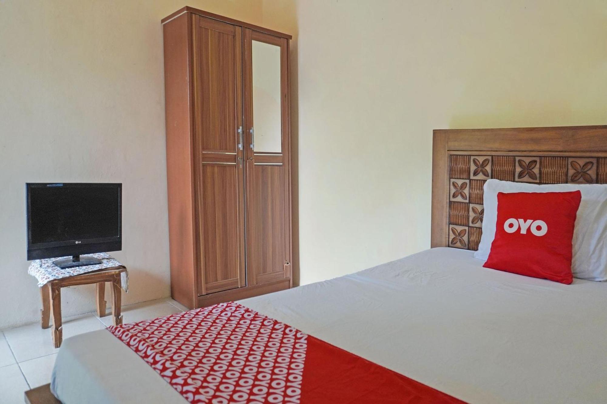 Oyo 91762 Green Home Stay Syariah Пурвакарта Екстериор снимка
